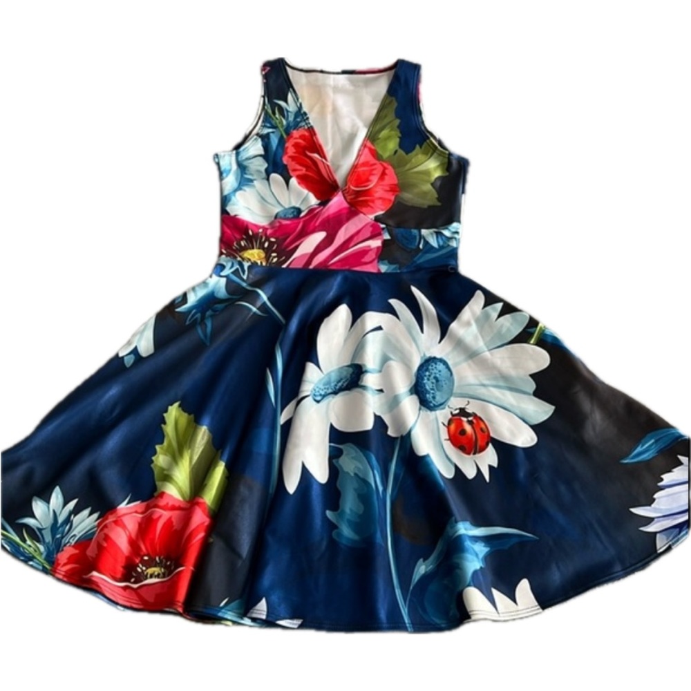 🎯NWT Living Dead Clothing Floral Dress Size Small